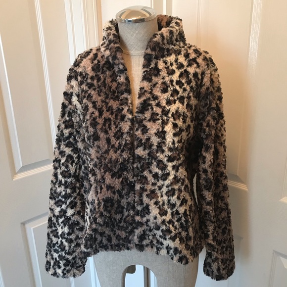 dylan long sleeve faux fur jacket leopard print - Picture 1 of 12